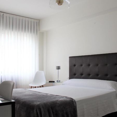 O Tobo Do Lobo Hotell Melide Eksteriør bilde