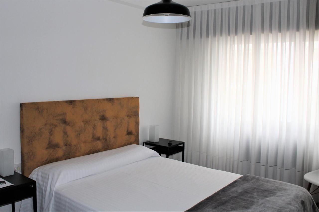 O Tobo Do Lobo Hotell Melide Eksteriør bilde